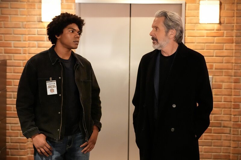 Jared Vance (Spence Moore II, l.); Alden Parker (Gary Cole, r.) – Bild: Robert Voets