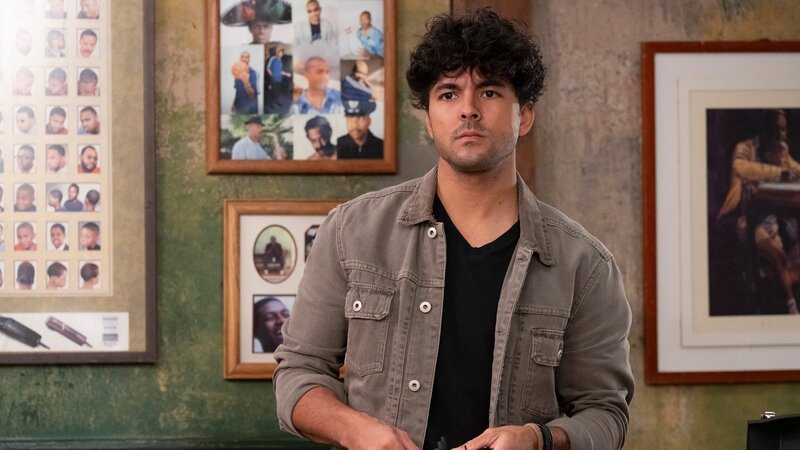 Kennt seine Rolle noch nicht: Niko Terho als Dr. Lucas Adams – Bild: SRF /​ SRG SSR/​Disney