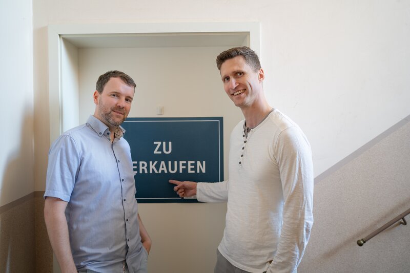 Tony Schenk (l.) und Carsten Schröter (r.) – Bild: ZDF und Jana Maiwald