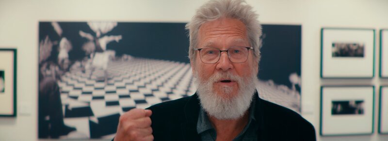 hr-fernsehen JEFF BRIDGES’ ANALOGES ABENTEUER, „Der Filmstar, seine Frau Susan, zwei Hessen, eine Kamera“, am Dienstag (03.11.2026) um 22:00 Uhr.  Schauspieler Jeff Bridges ist auch ein gefeierter Fotograf. – Bild: hr/​Ingo Schmoll