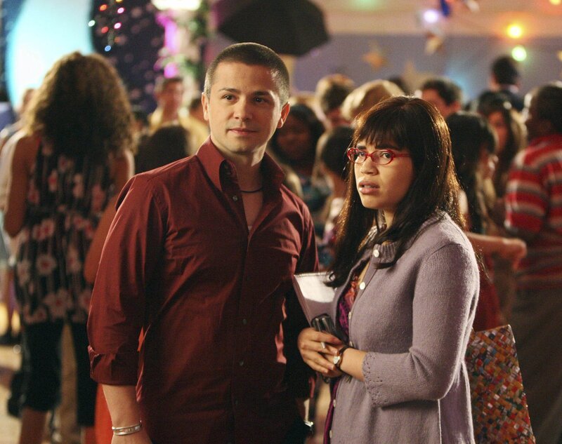 Freddy Rodriguez, America Ferrera – Bild: PLURIMEDIA (ABC Studios)