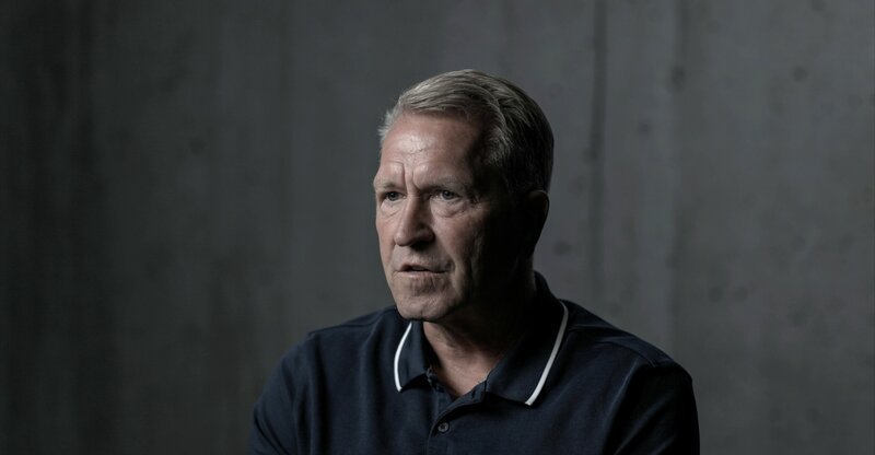 Andreas Köpke +++ Die Verwendung des sendungsbezogenen Materials ist nur mit dem Hinweis und Verlinkung auf RTL+ gestattet. +++ – Bild: RTL / Sky / Leonine Andreas Köpke +++ Die Verwendung des sendungsbezogenen Materials ist nur mit dem Hinweis und Verlinkung auf RTL+ gestattet. +++ – Bild: RTL / Sky / Leonine