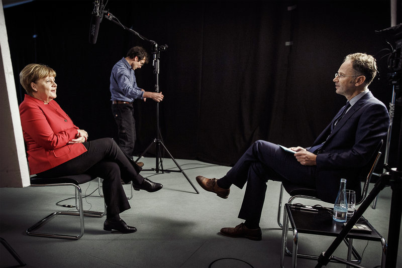 Angela Merkel: Die Unerwartete – Bild: PHOENIX/​MDR/​Bundesregierung/​Jesco Denzel