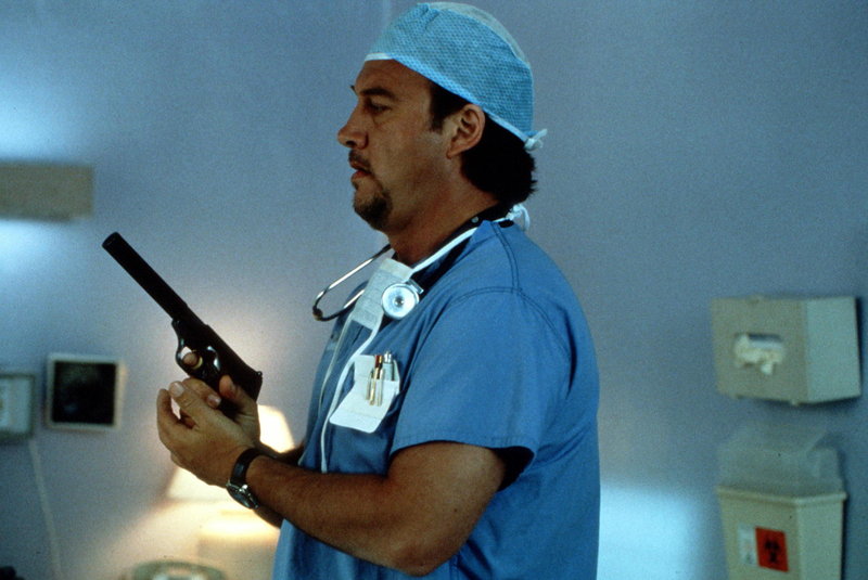 Ein hoffnungsvoller Nachwuchskiller – Bild: Star TV