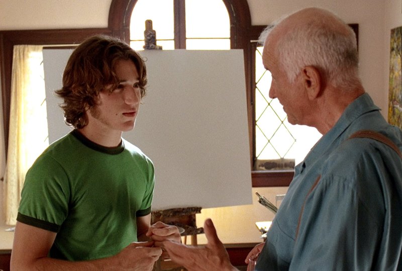 ARD DIE FARBEN DES HERBSTES (local color), USA 2006, Regie George Gallo, am Sonntag (05.10.14) um 00:05 Uhr im Ersten Nicolai Seroff (Armin Mueller-Stahl, re.) unterrichtet seinen gelehrigen Schüler John (Trevor Morgan). – Bild: ARD Degeto ARD DIE FARBEN DES HERBSTES (local color), USA 2006, Regie George Gallo, am Sonntag (05.10.14) um 00:05 Uhr im Ersten Nicolai Seroff (Armin Mueller-Stahl, re.) unterrichtet seinen gelehrigen Schüler John (Trevor Morgan). – Bild: ARD Degeto
