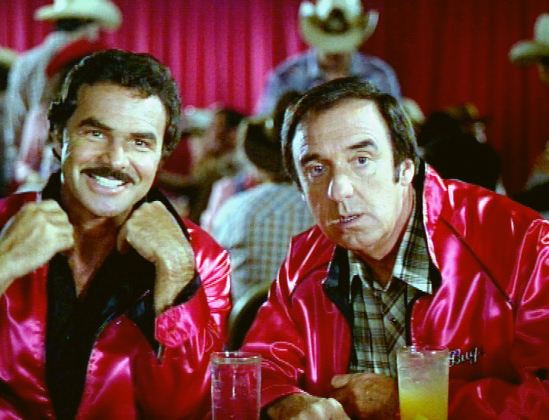 Der rasende Gockel – Bild: RT2