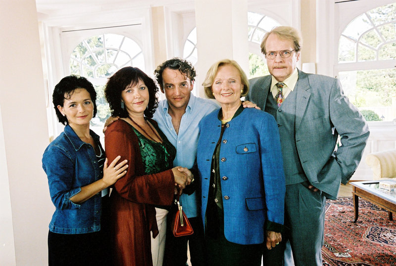 Katharina Stemberger, Elfie Eschke, Marco Rima, Ruth-Maria Kubitschek, Peter Fricke. – Bild: ORF Katharina Stemberger, Elfie Eschke, Marco Rima, Ruth-Maria Kubitschek, Peter Fricke. – Bild: ORF