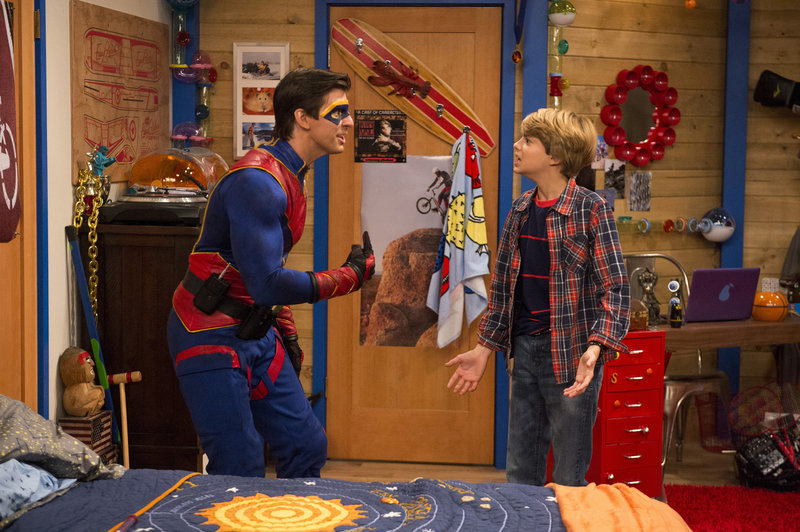 Henry Danger S01e16 Gefangen Am Super Jahrestag Caved In Fernsehserien De