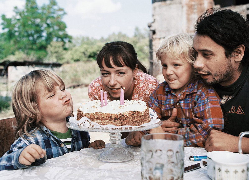 Die Jahreszeit des Glücks – Bild: SF