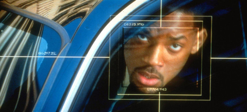 Der Staatsfeind Nr.1 ist Robert Clayton Dean (Will Smith) ... – Bild: ProSieben Media AG © Buena Vista Pictures Der Staatsfeind Nr.1 ist Robert Clayton Dean (Will Smith) ... – Bild: ProSieben Media AG © Buena Vista Pictures