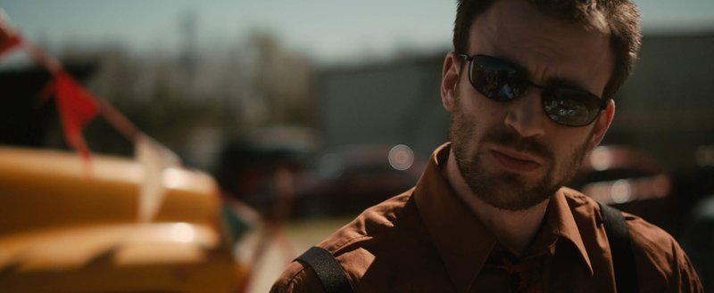 Als drogenabhängige Anwalt Mike Weiss (Chris Evans) eine HIV-positive Krankenschwester, die sich an einer kontaminierten Spritze infiziert hat, vor Gericht vertritt, beginnt ein gnadenloser Kampf gegen einen mächtigen Konzern aus dem Gesundheitswesen… – Bild: ProSieben Media AG ©2010 Safety Point, LLC All Rights Reserved Als drogenabhängige Anwalt Mike Weiss (Chris Evans) eine HIV-positive Krankenschwester, die sich an einer kontaminierten Spritze infiziert hat, vor Gericht vertritt, beginnt ein gnadenloser Kampf gegen einen mächtigen Konzern aus dem Gesundheitswesen… – Bild: ProSieben Media AG ©2010 Safety Point, LLC All Rights Reserved