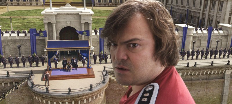 Als Lemuel Gulliver (Jack Black) die Ehre zuteilwird, dass er der königlichen Familie von Liliput gegenübertreten darf, muss er aufpassen nichts falsch zu machen… – Bild: Puls 4 Als Lemuel Gulliver (Jack Black) die Ehre zuteilwird, dass er der königlichen Familie von Liliput gegenübertreten darf, muss er aufpassen nichts falsch zu machen… – Bild: Puls 4