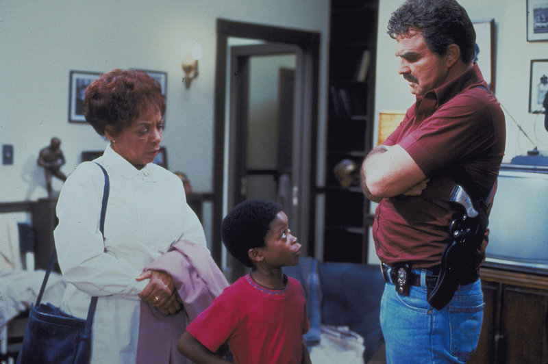 Ein Cop & 1/2 – Bild: Puls 4