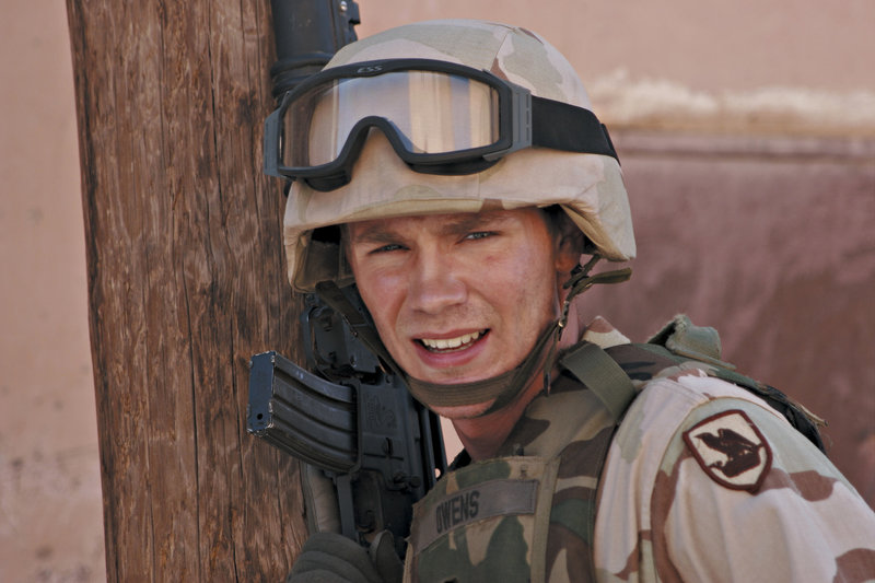 Kommt in einem Hinterhalt um, und stürzt damit seinen besten Freund und Kameraden Tommy Yates in eine schwere Krise: Jordan Owens (Chad Michael Murray) ... – Bild: ProSieben Media AG © Nu Image Kommt in einem Hinterhalt um, und stürzt damit seinen besten Freund und Kameraden Tommy Yates in eine schwere Krise: Jordan Owens (Chad Michael Murray) ... – Bild: ProSieben Media AG © Nu Image