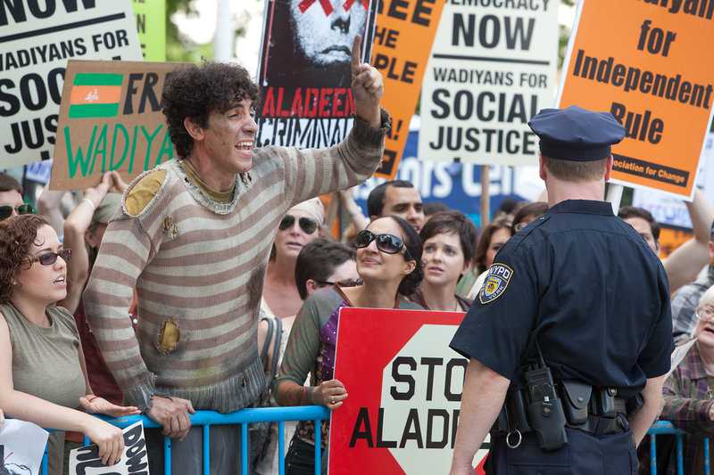 Der Diktator – Bild: ProSieben Media AG © 2012 Paramount Pictures.  All Rights Reserved.