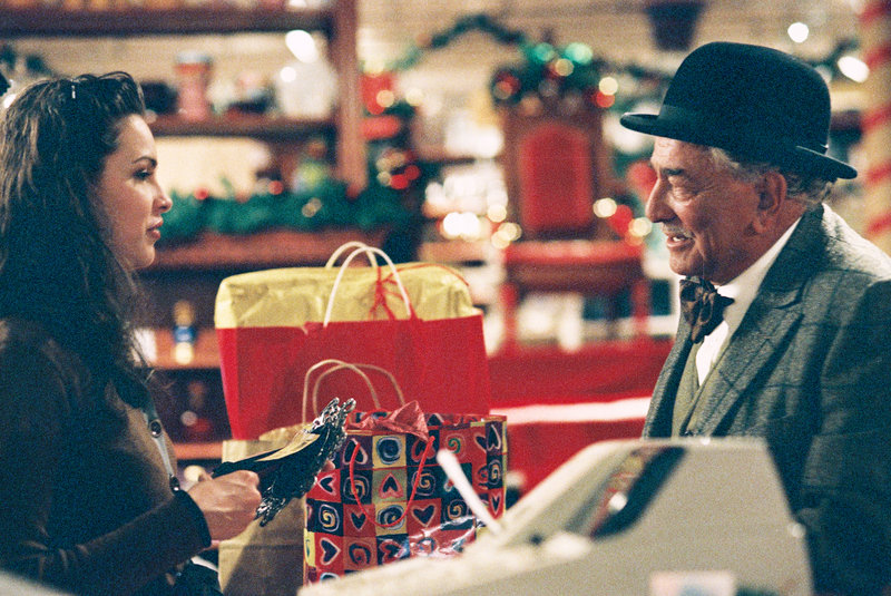 Ein Engel in der Stadt – Bild: ProSieben Media AG TM & © 2012 CBS Studios Inc. All Rights Reserved.