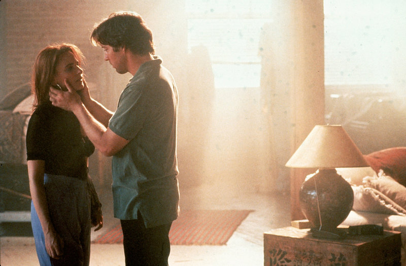 Danger Sign – Bild: Puls 8