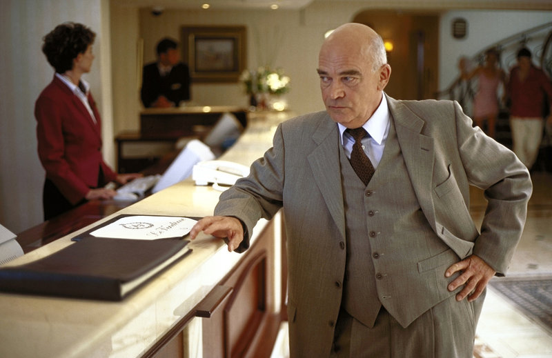 Mein Papa mit der kalten Schnauze – Bild: Puls 8