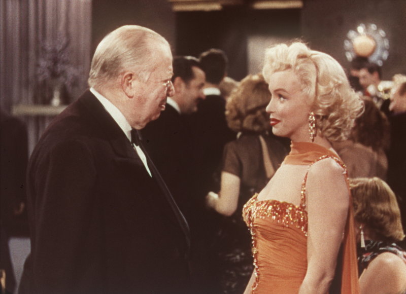 Blondinen bevorzugt – Bild: Puls 8