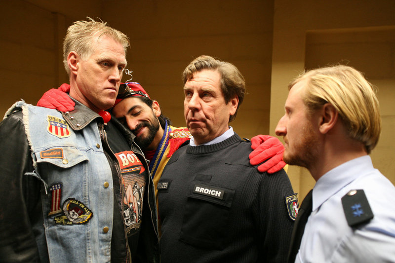 Achtung Polizei! - Alarm um 11 Uhr 11 – Bild: Puls 8