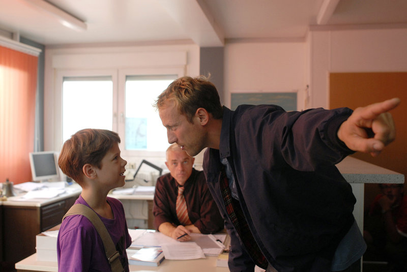 Drei Engel auf der Chefetage – Bild: Puls 8