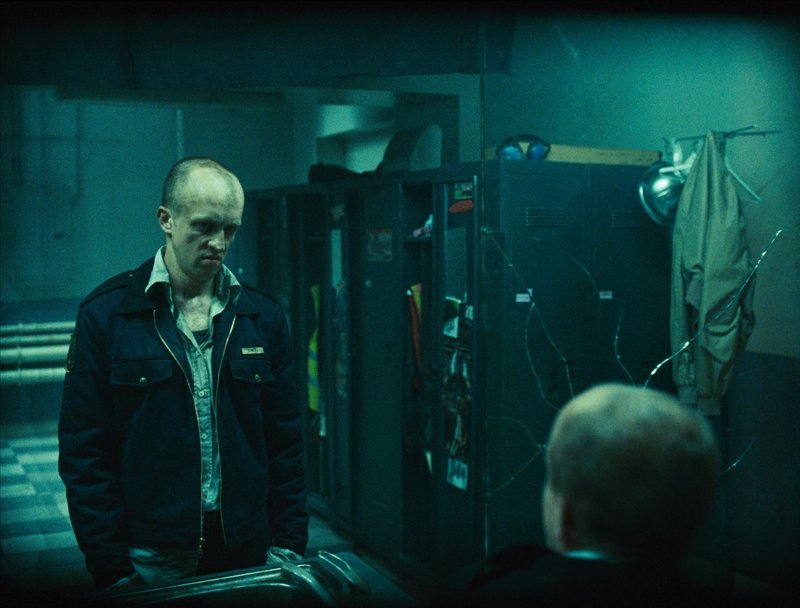 Mirrors – Bild: Puls 8