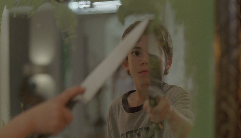 Mirrors – Bild: Puls 8