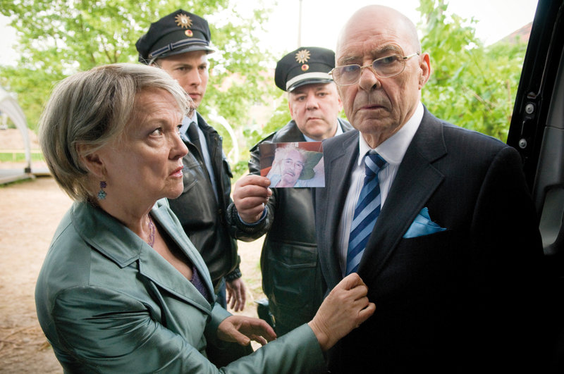 Dinosaurier - Gegen uns seht ihr alt aus! – Bild: Puls 8