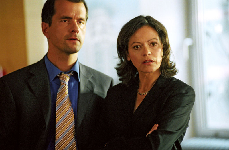 Das Zimmermädchen und der Millionär – Bild: Puls 8