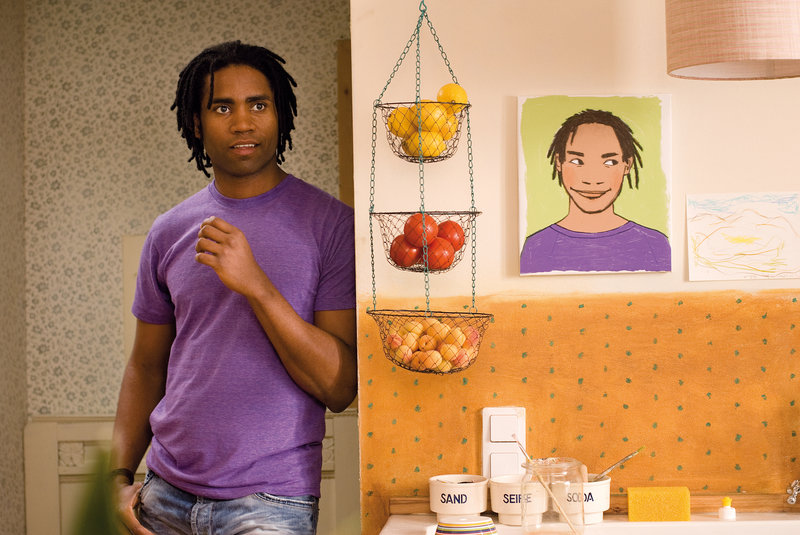 Hier kommt: Lola! – Bild: Puls 8