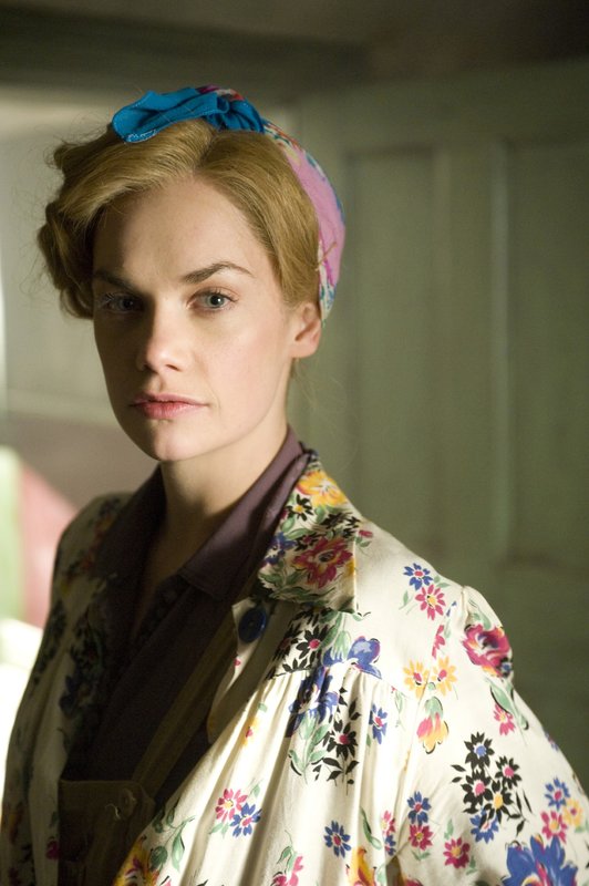 Small Island Miniserie in 2 Teilen Episodenguide fernsehserien.de