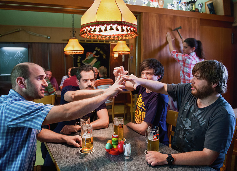 Plötzlich Deutsch – Bild: SRF/​Nikkol Rot