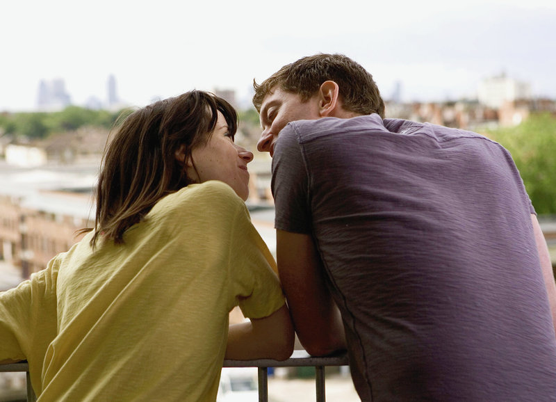 Happy-go-lucky: Gute Laune ist ansteckend! – Bild: SRF/​Degeto