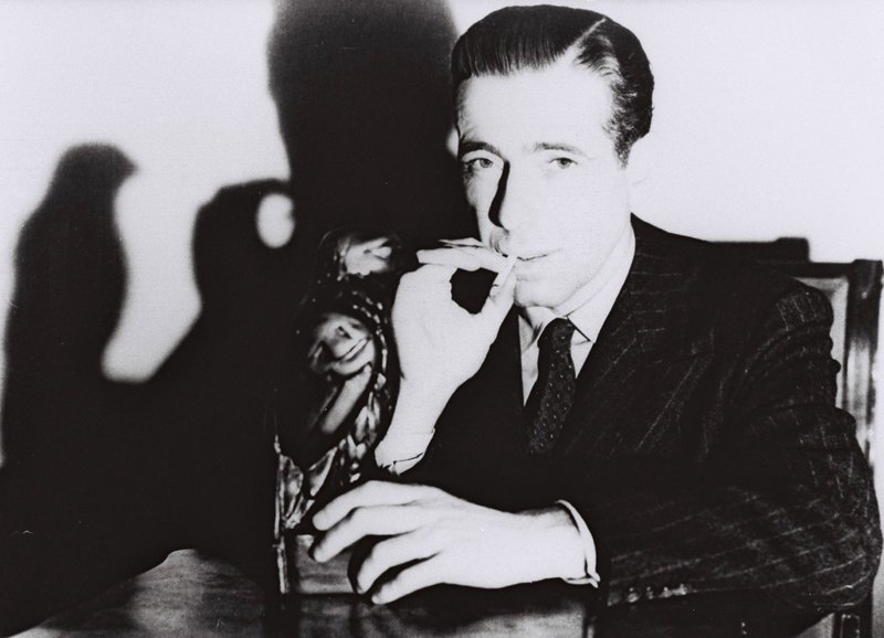 Auf der Suche nach dem geheimnisvollen Falken: Humphrey Bogart als Sam Spade – Bild: SRF/​Warner Intl. Television