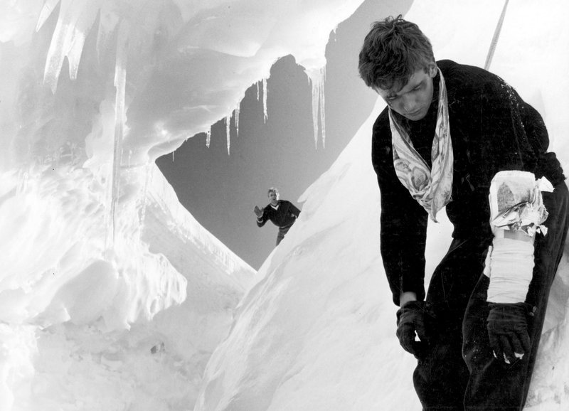 SOS - Gletscherpilot – Bild: SRF/​Praesens Film AG/​Cinémathèque suisse