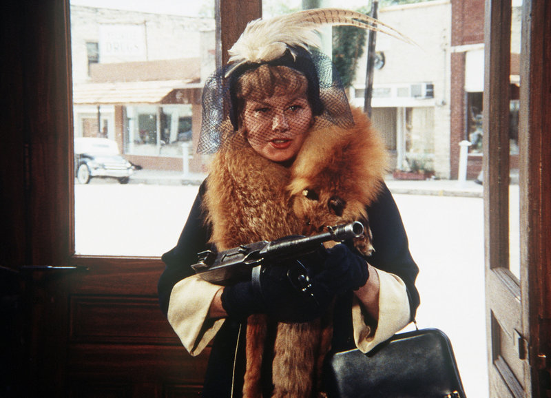 Banküberfall: Shelley Winters als «Ma» Kate Barker – Bild: SRF/Kineos Banküberfall: Shelley Winters als «Ma» Kate Barker – Bild: SRF/Kineos