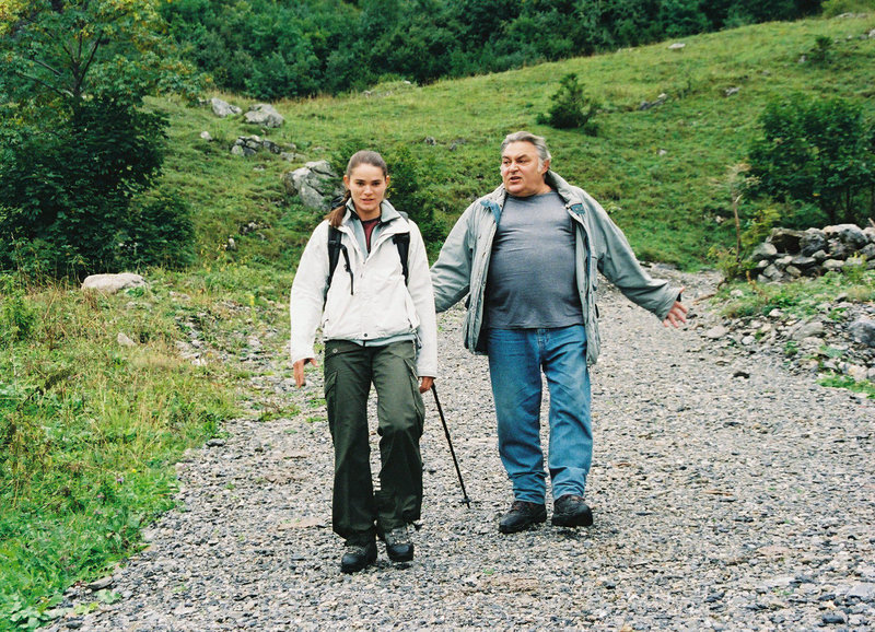 Steinschlag – Bild: SRF/​Klaus Rósza