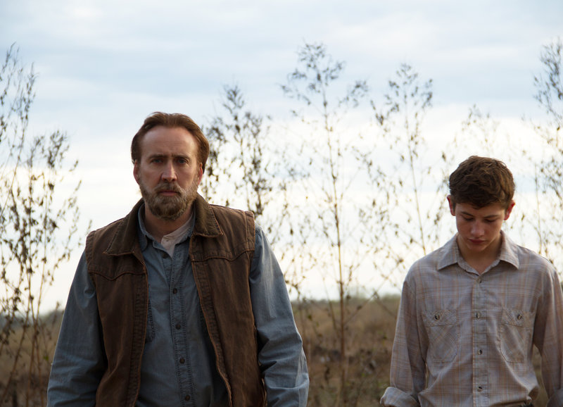 Joe nimmt Gary unter seine Fittiche: Nicolas Cage als Joe, Tye Sheridan als Gary – Bild: SRF/2012 Bona Entertainment Company Limited Joe nimmt Gary unter seine Fittiche: Nicolas Cage als Joe, Tye Sheridan als Gary – Bild: SRF/2012 Bona Entertainment Company Limited
