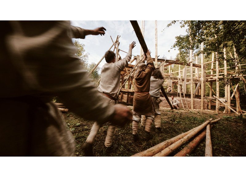 Szene aus «Campus Galli – Bauen wie im Mittelalter» – Bild: SRF/​rk-film.de