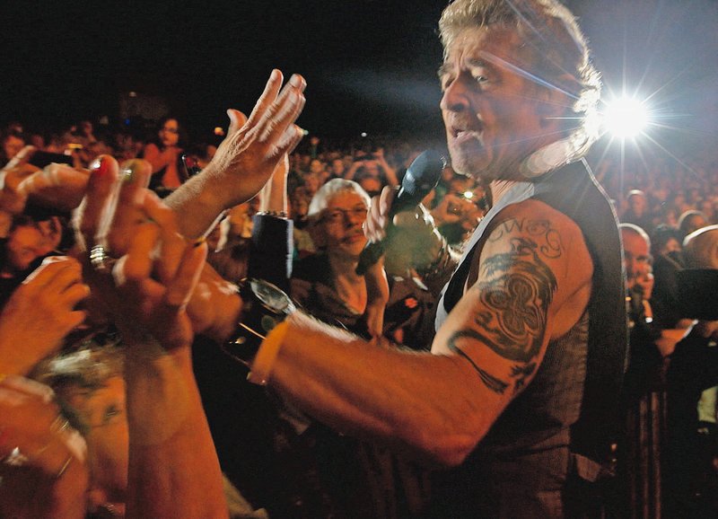 Peter Maffay und Publikum – Bild: SRF Peter Maffay und Publikum – Bild: SRF