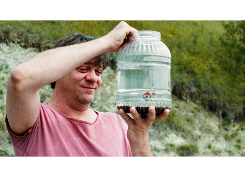 Sein bester Freund: Ein Goldfisch: Roeland Wiesnekker als Jack – Bild: SRF/​Langfilm AG