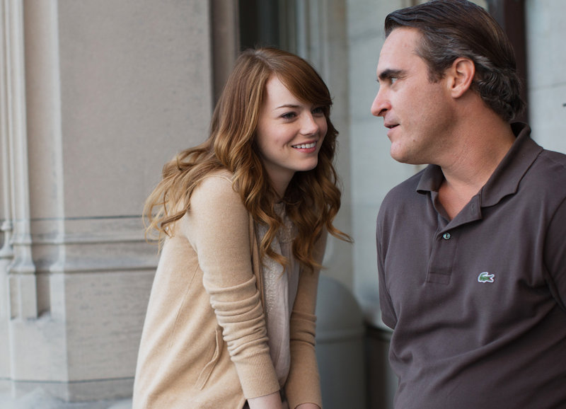 Gefährliche Annäherung: Emma Stone als Jill Pollard, Joaquin Phoenix als Abe Lucas – Bild: SRF/W.A.S.P. 2014 Gefährliche Annäherung: Emma Stone als Jill Pollard, Joaquin Phoenix als Abe Lucas – Bild: SRF/W.A.S.P. 2014