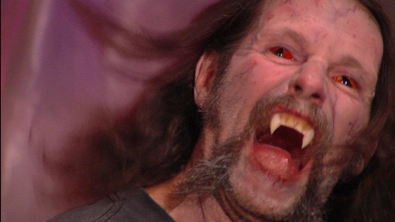 Kiss the Abyss – Bild: Silverline