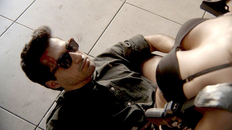 Machine Gun Woman – Bild: Silverline