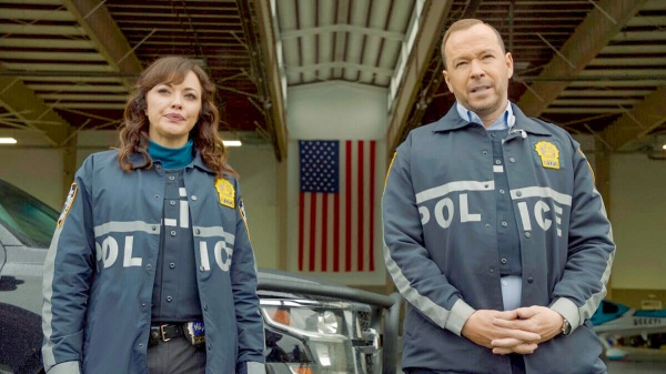 Maria (Marisa Ramirez) und Danny starten in den Einsatz – Bild: CBS Broadcasting, Inc.