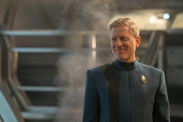Lt. Cmdr. Paul Stamets (Anthony Rapp) freut sich – Bild: Michael Gibson /​ Paramount+