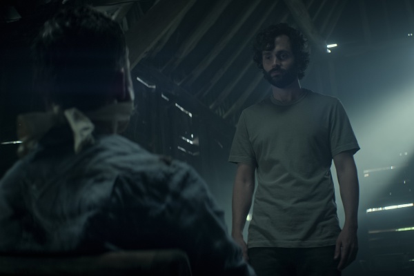 Ed Speleers, Penn Badgley – Bild: Netflix