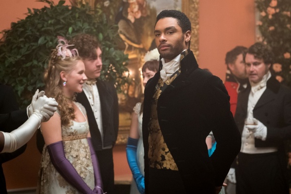 BRIDGERTON REGÉ-JEAN PAGE as SIMON BASSET in episode 103 of BRIDGERTON Cr. LIAM DANIEL/​NETFLIX © 2020 – Bild: LIAM DANIEL/​NETFLIX
