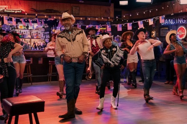 Lamont Thompson, Wanda Sykes – Bild: LISA ROSE/​NETFLIX