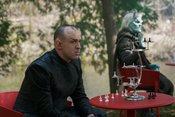 Vulkanische Abweichler lieben 3D-Schach so wie die Anhänger reiner Logik – Bild: Marni Grossman/​Paramount+